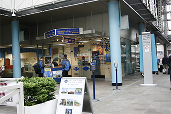 golden tours visitor centre victoria