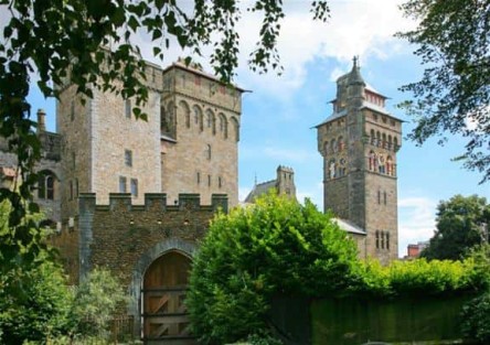 Day Trip to York by Rail with Golden Tours Open Top Bus