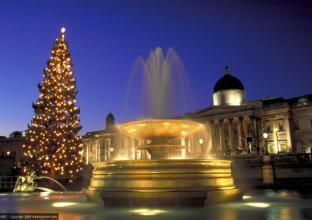 Christmas Eve in London with Dinner and Midnight Mass