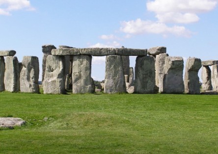 Stonehenge, Glastonbury, Bath & the Southwest Coast – 3-Day Tour
