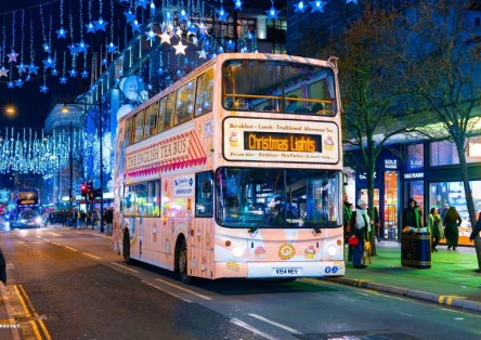 Singalong Christmas Lights Tour with Festive Food & Drinks