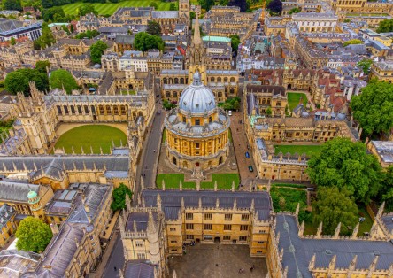 Harry Potter Bodleian Library, Oxford and Lacock Tour