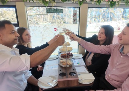London Wine Bus Experience