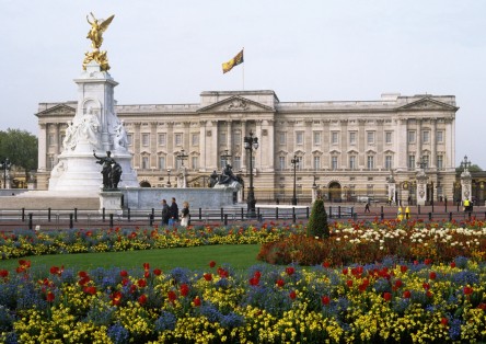 Buckingham Palace Tickets and Royal Mews