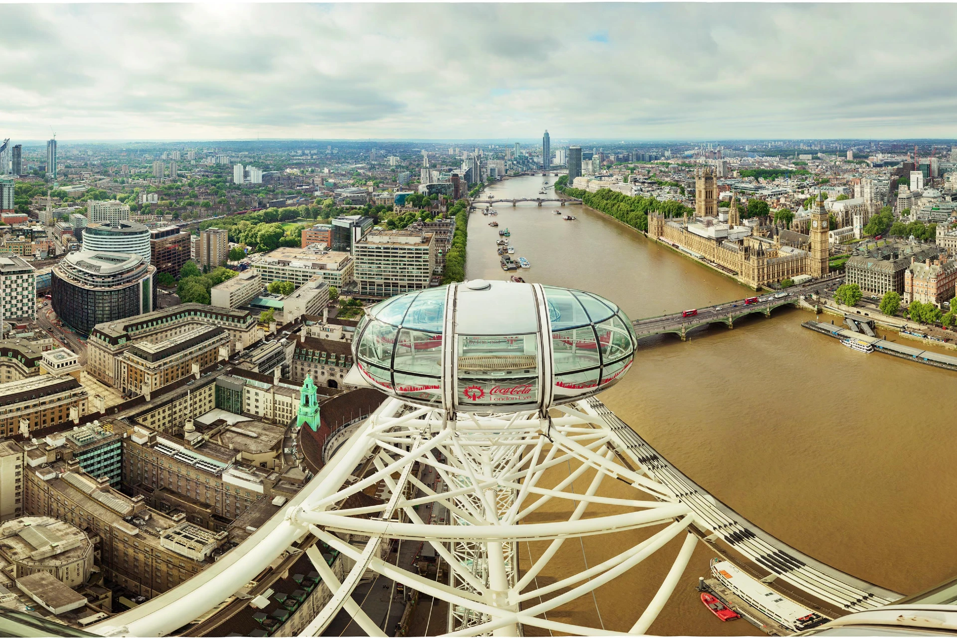 Hop-on Hop-off London Bus Tours - 24 hours ticket + FREE extra 24 hours with London Eye & Tower of London