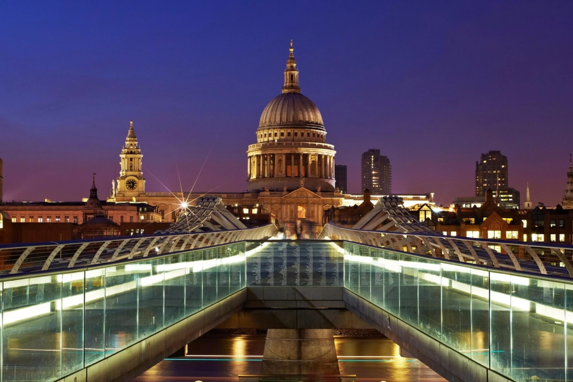 London By Night Tour St Pauls Cathedral Scaled