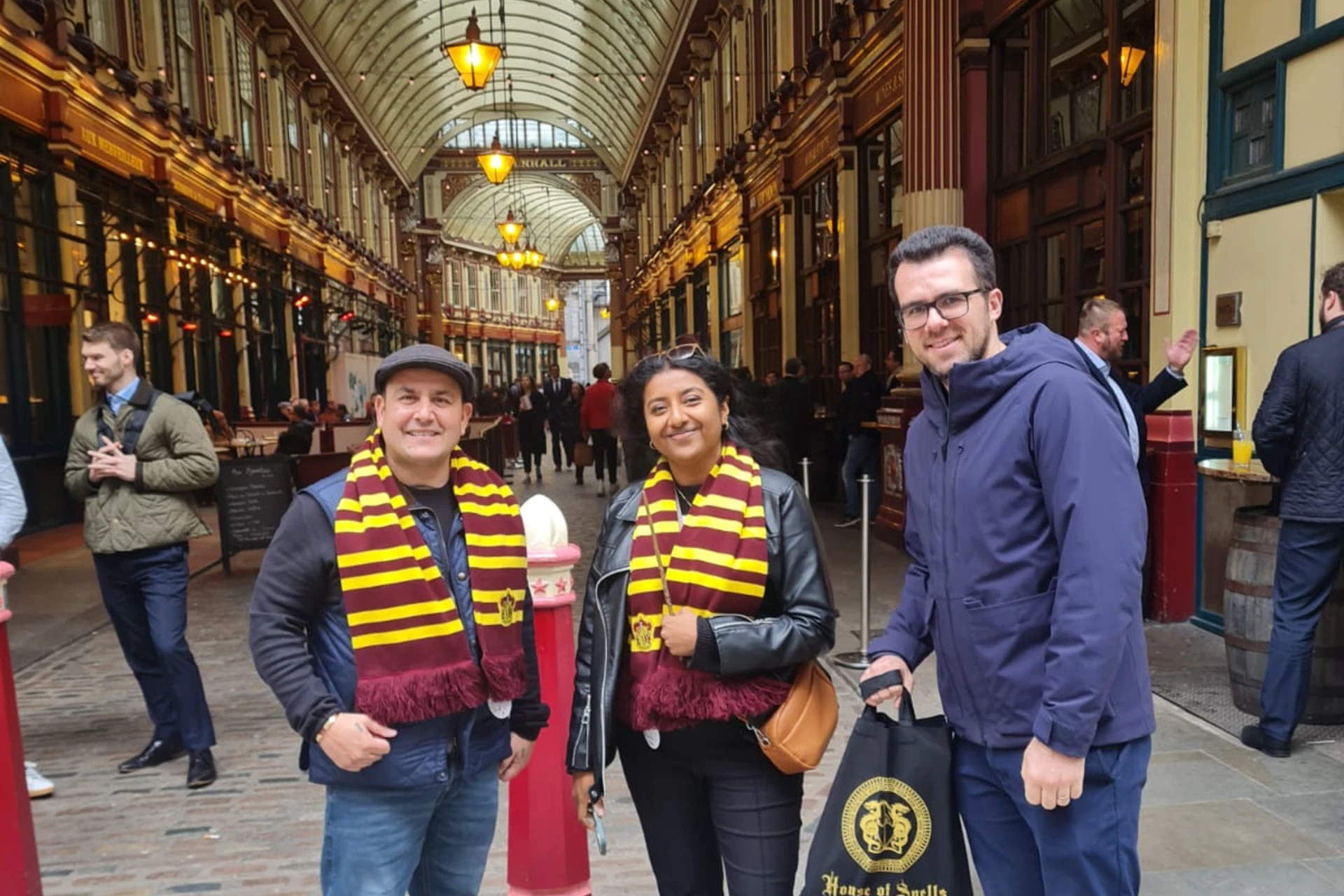 Harry Potter Filming Locations Private Black Cab Tour with Hotel Pick Up