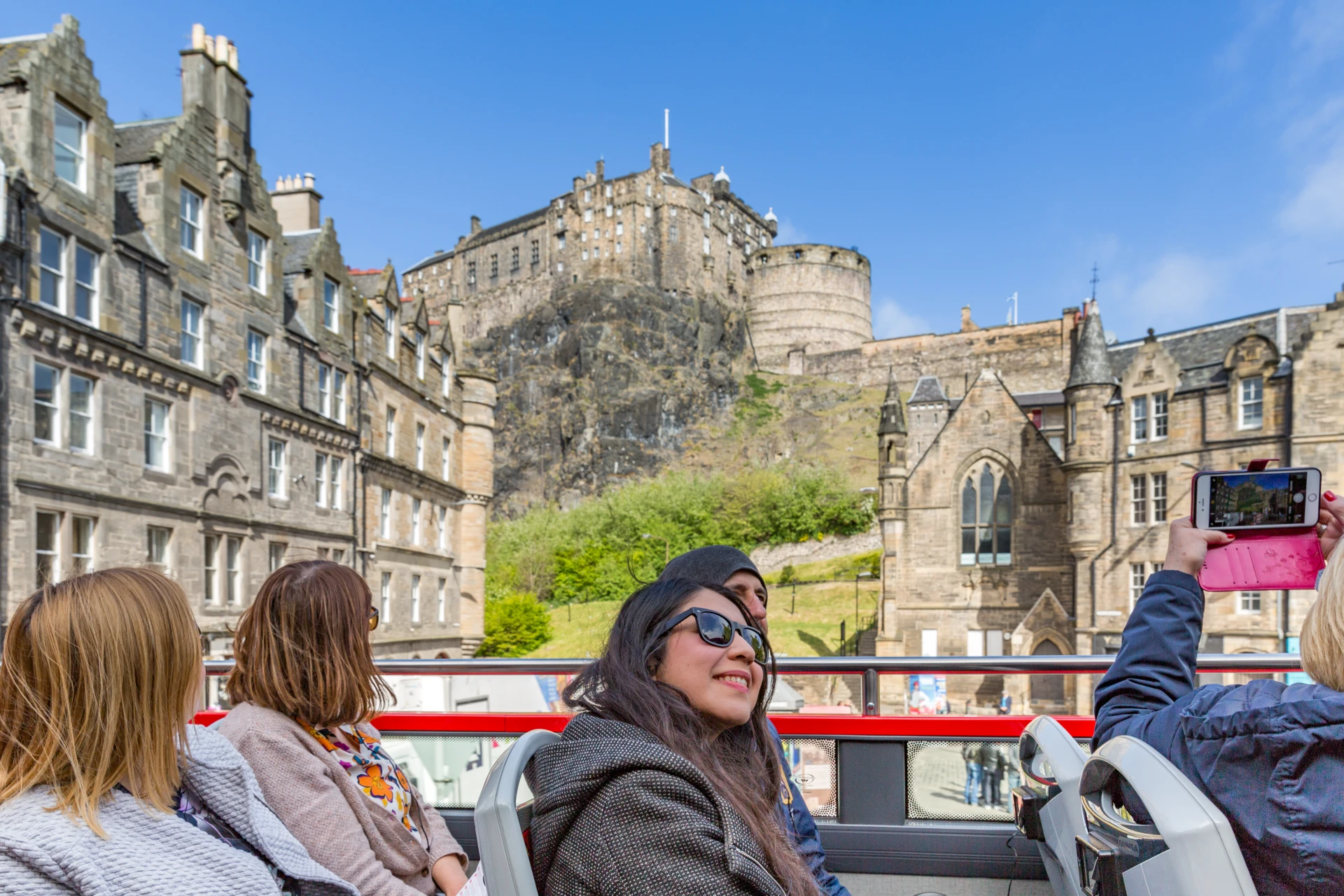 Hop-on Hop-off Edinburgh Bus Tour
