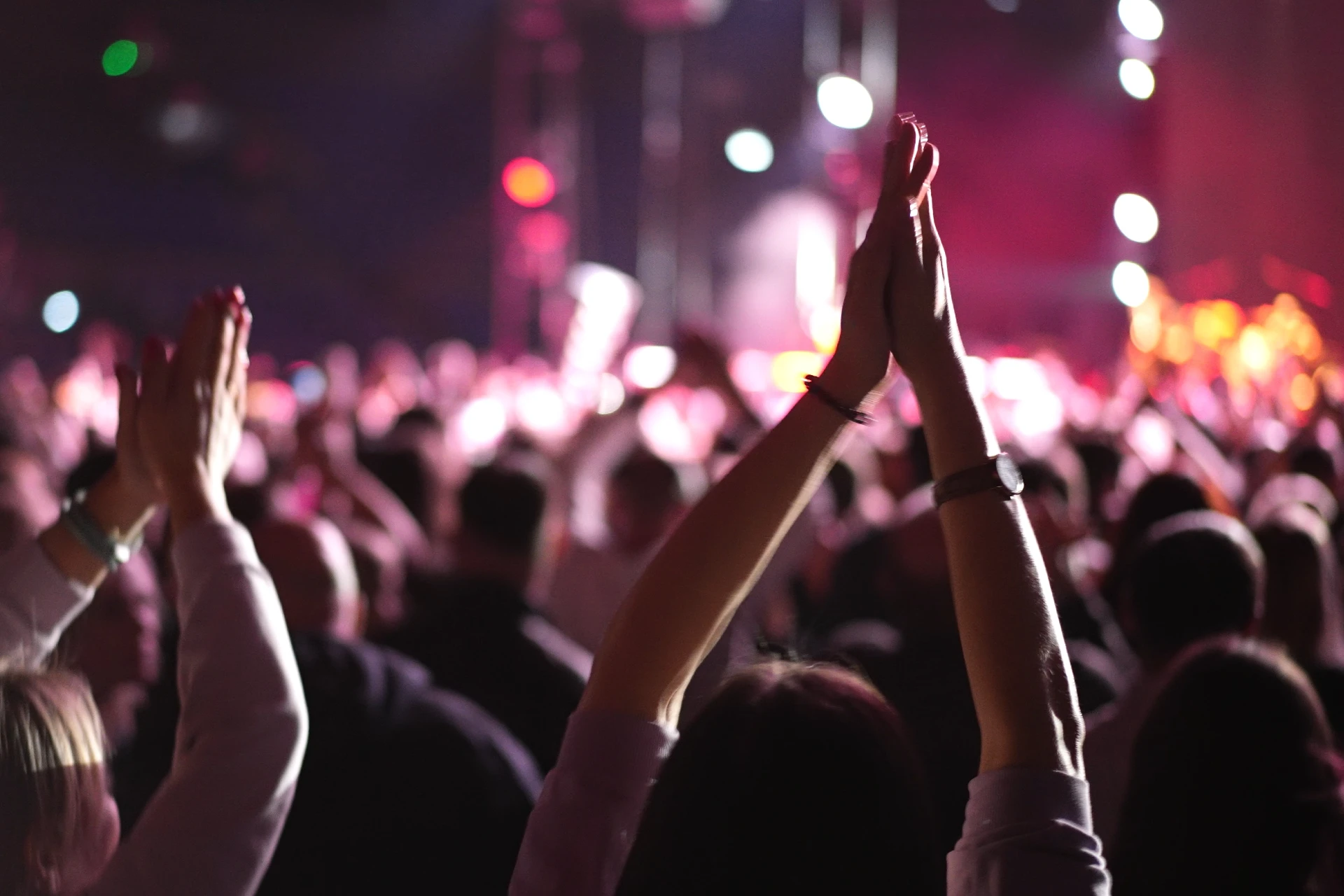 K-Pop Inspired London Afternoon Tea Bus Tour