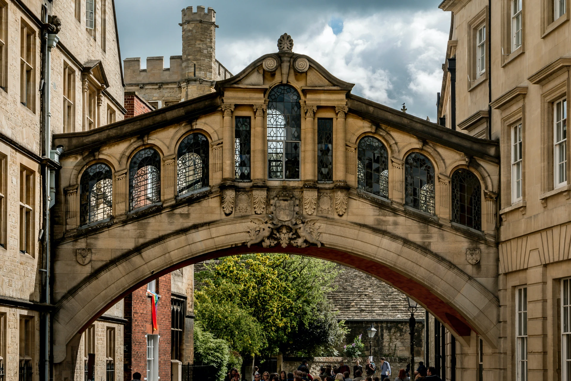 Oxford by Rail + Open Top Bus Tour