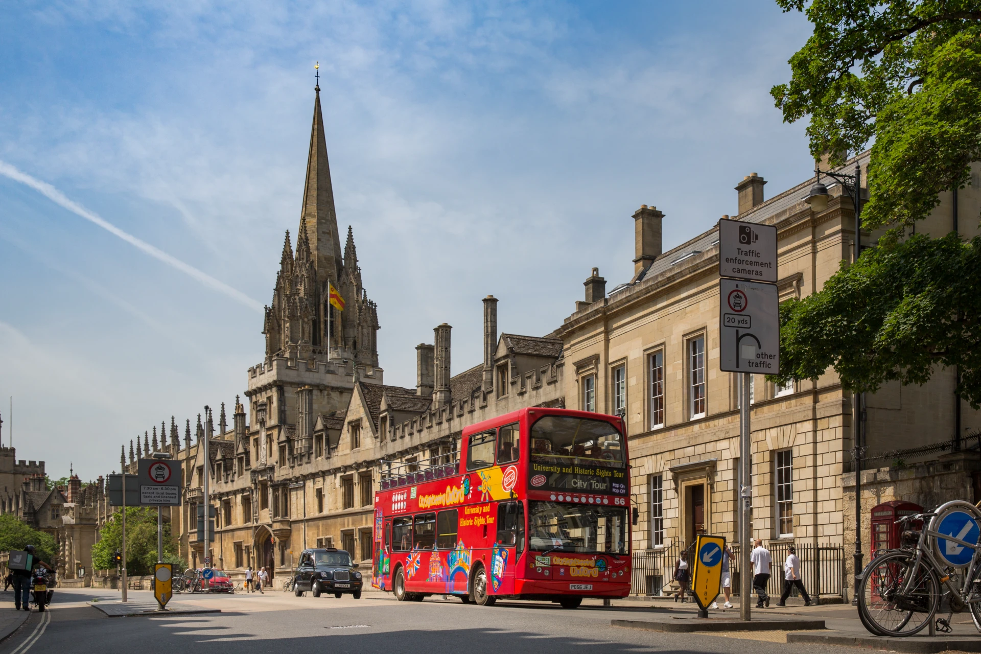 Oxford by Rail + Open Top Bus Tour
