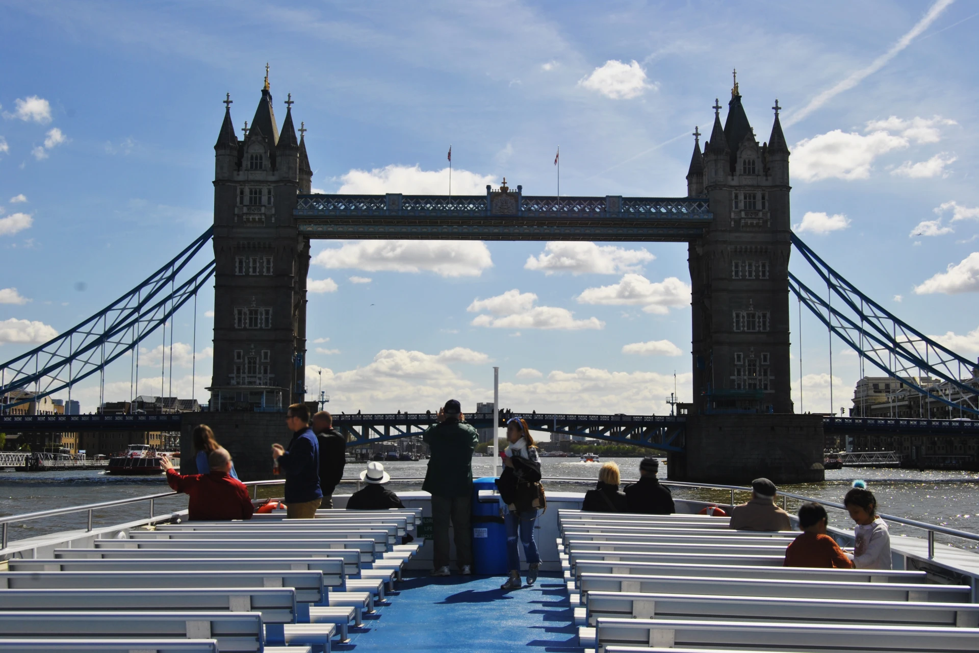 Sightseeing Cruise on the Thames