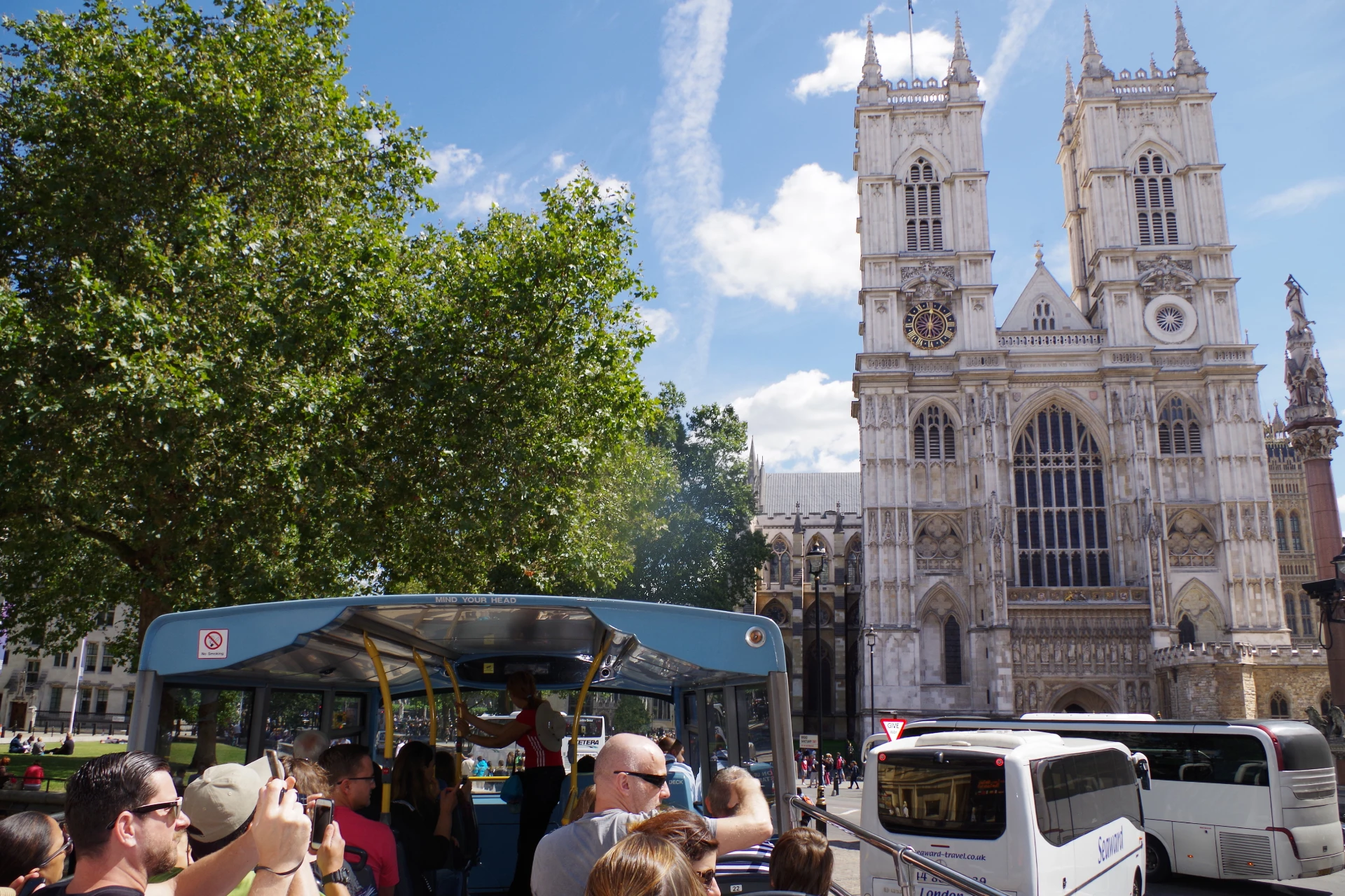 Hop-on Hop-off London Bus Tours 48 or 72 hours Ticket