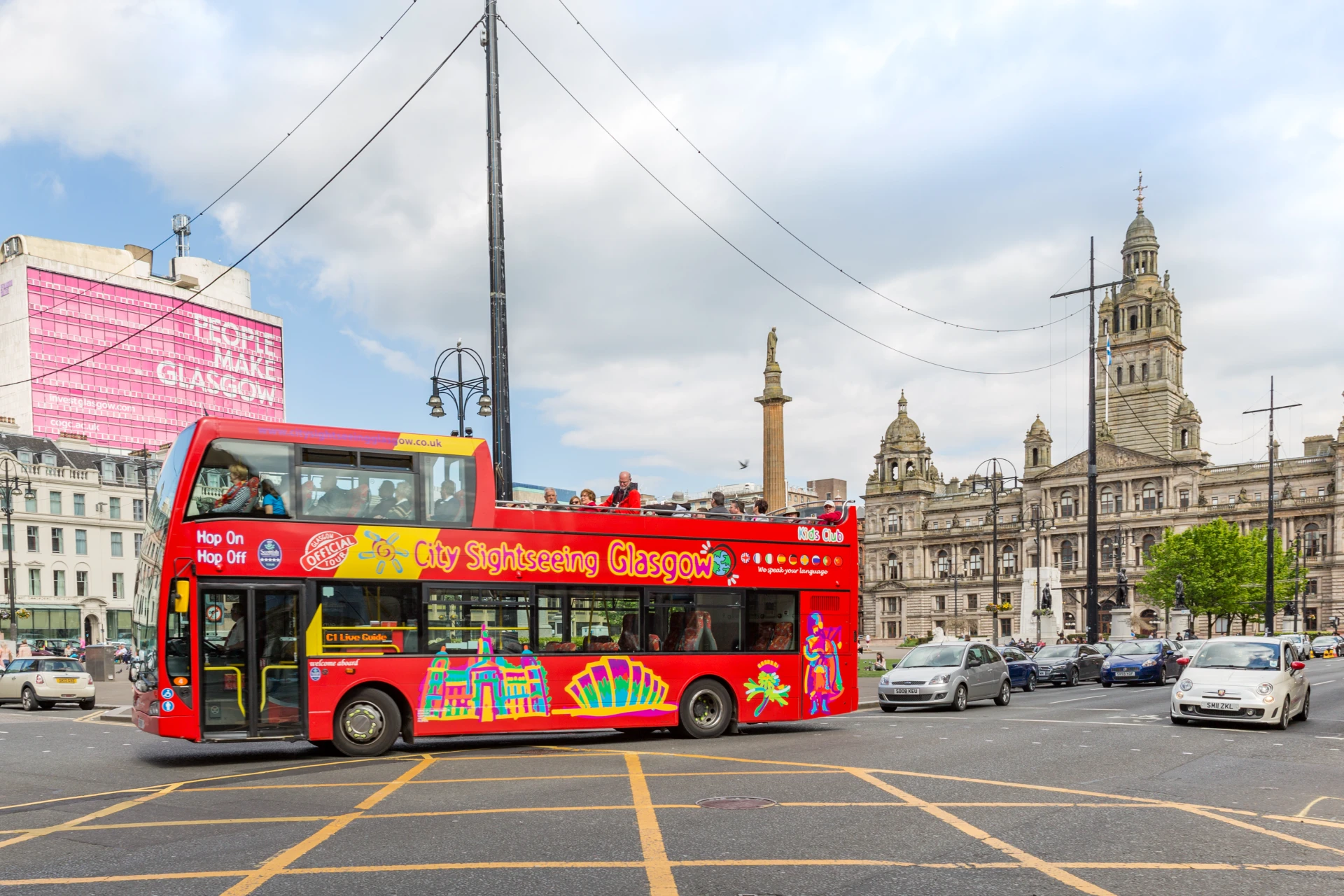 Hop-on Hop-off Bus Tour of Glasgow