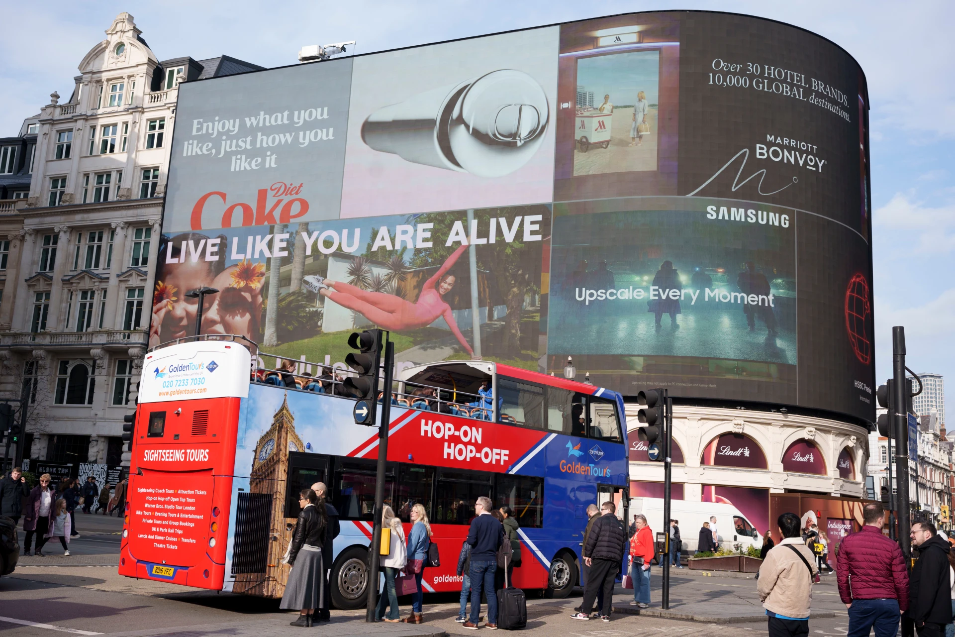 Open Top London Bus Tour with Live Guide