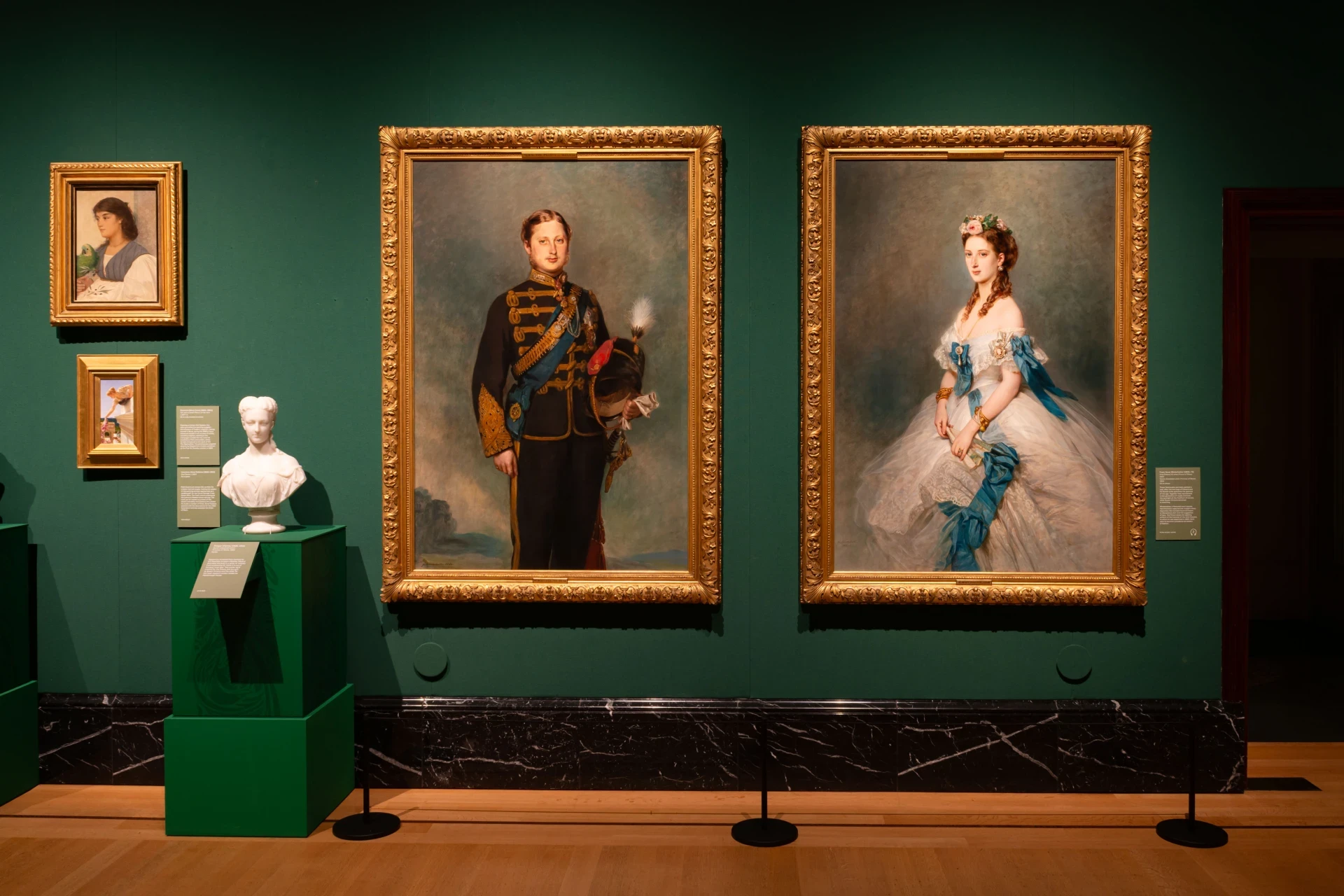 The King’s Gallery with Royal Walking Tour