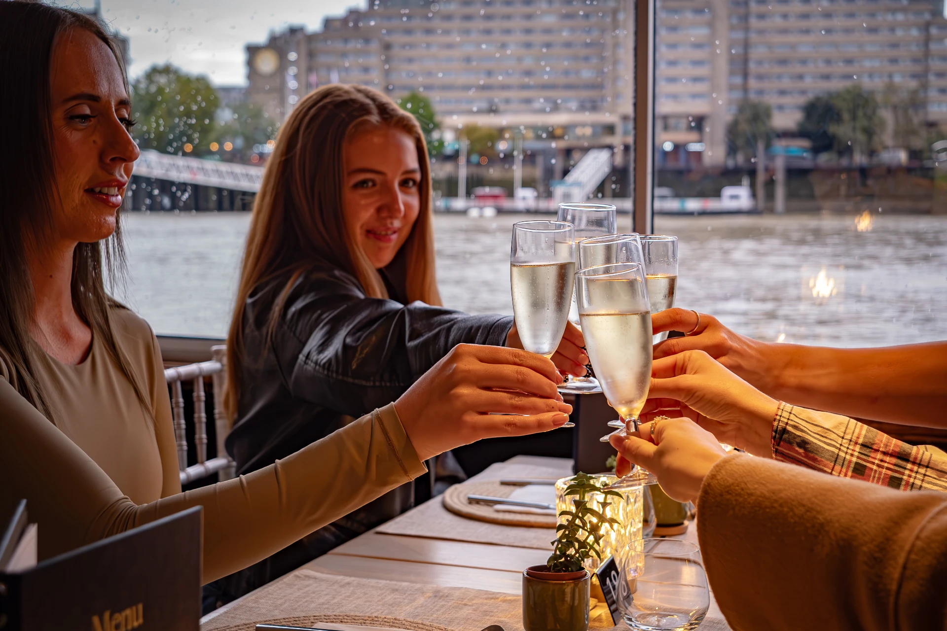 Thames River Cruise with Two-Course Dinner