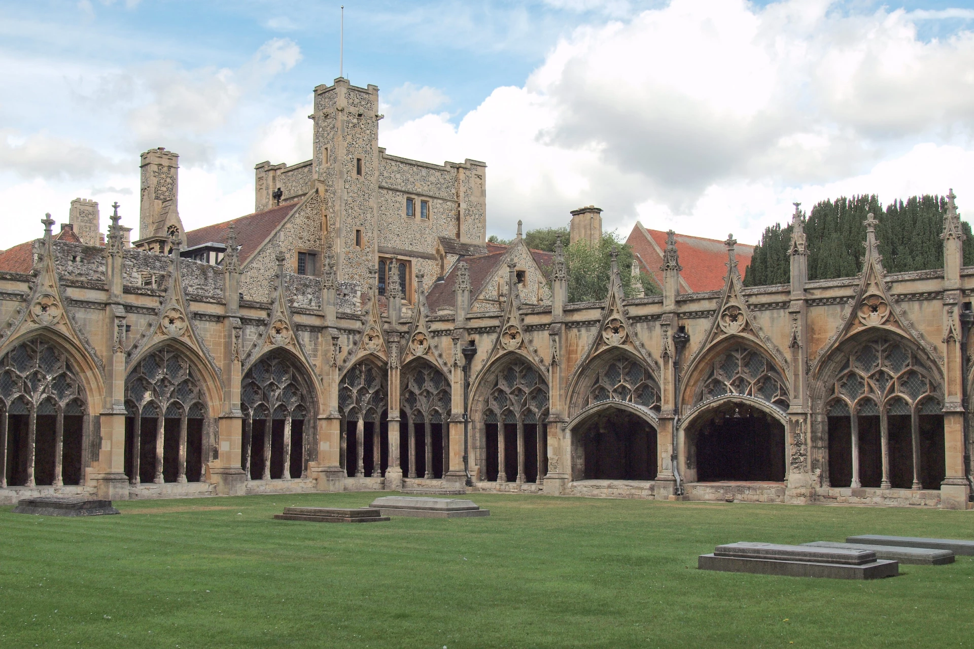 Simply Canterbury Day Trip from London