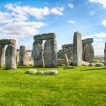Simply Stonehenge Tour with Free Snack Pack