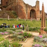 Kenilworth Castle and Elizabethan Garden