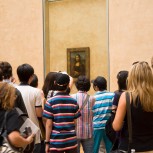 Escorted Tour of Paris with Louvre, Notre Dame & Lunch at Eiffel Tower or Le Bistro