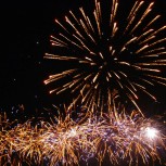 New Year’s Eve Dinner & Thames Cruise with Fireworks aboard the Silver Bonito