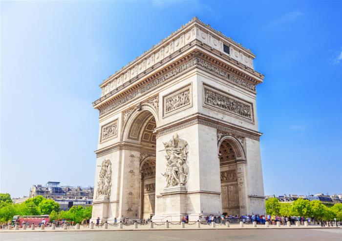 Discover Paris at Your Leisure
