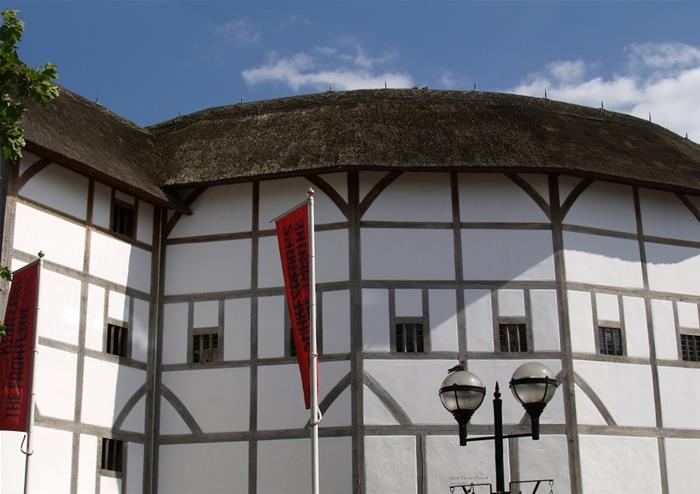 Shakespeares Globe Exterior