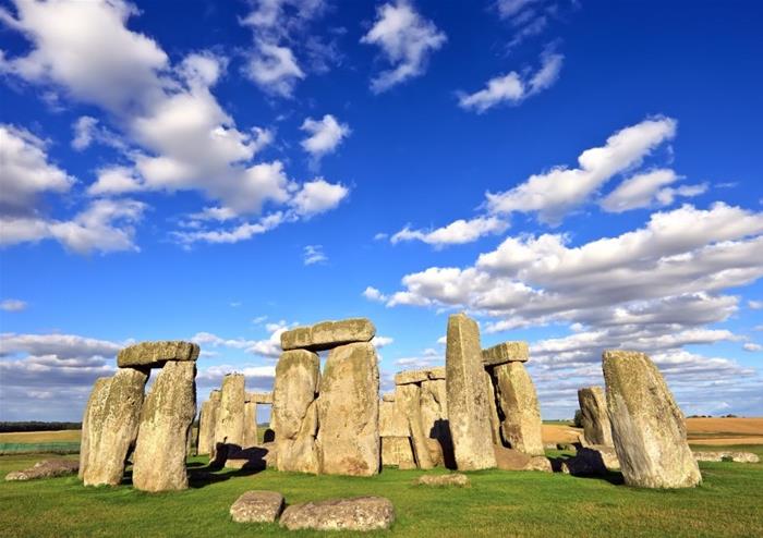 Extended Visit to Stonehenge and Windsor