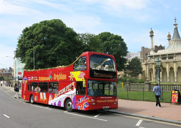 Hop-on Hop-off Bus Tour of Brighton