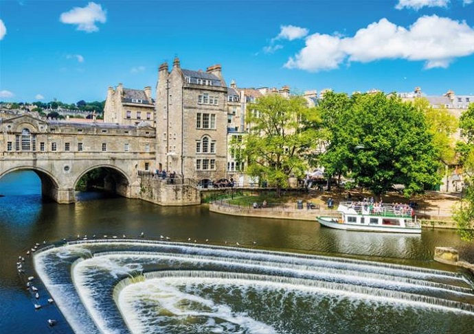 Private Viewing of Stonehenge, Lacock and City of Bath with Dinner