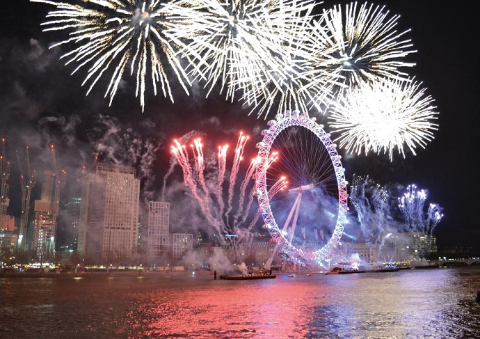 New Year�s Eve Thames cruise with fireworks on board the Thomas Doggett