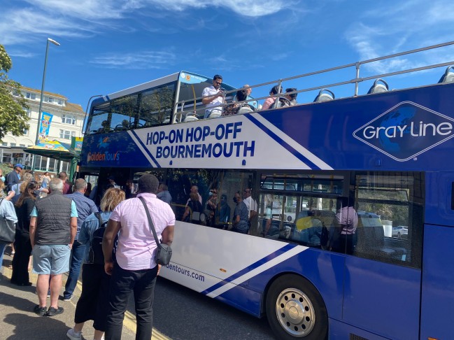 Hop on Hop off bus tour Bournemouth