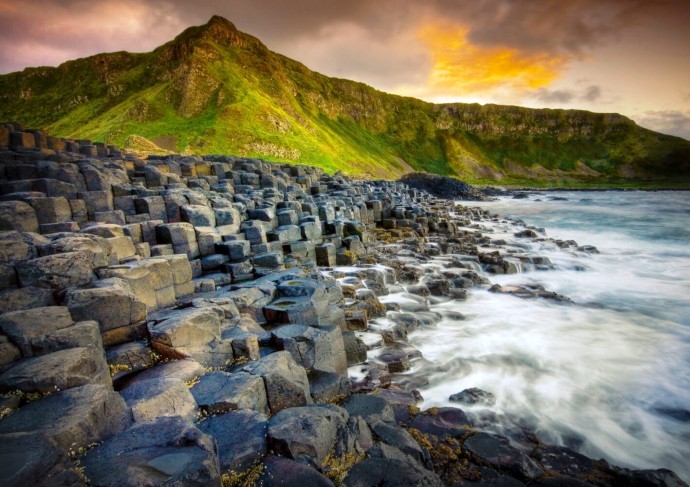 Giants Causeway