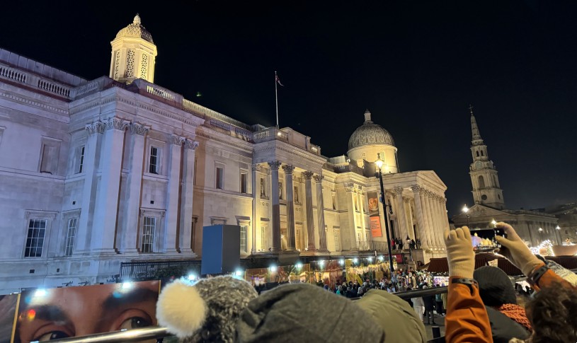 The National Gallery at night