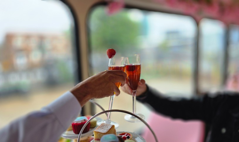 Wimbledon Afternoon Tea Bus Tour