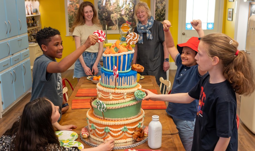 Kids Making Cake