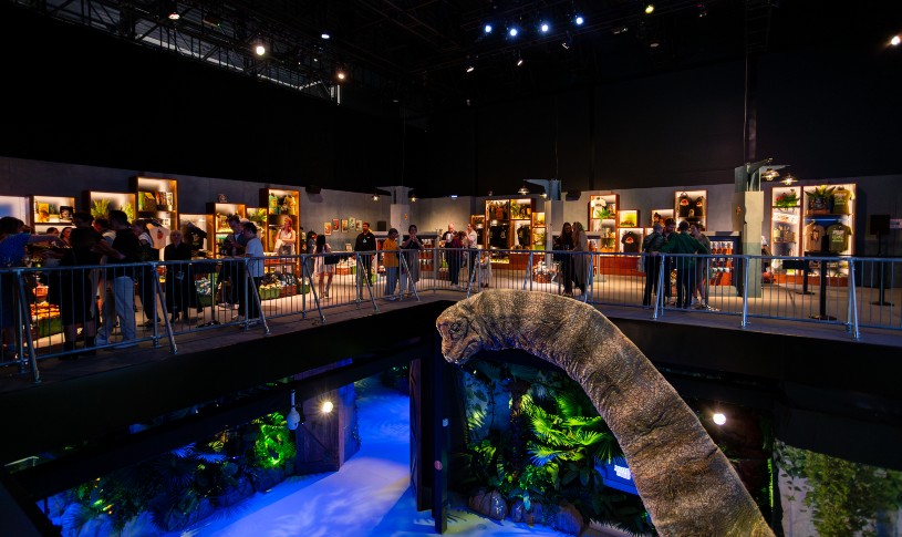 Jurassic World: The Experience