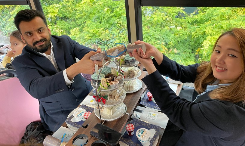 Pulling a cracker on The Snowman Tea Bus Tour