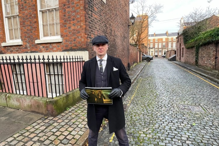 Peaky Blinders Locations Walking or Bus Tour