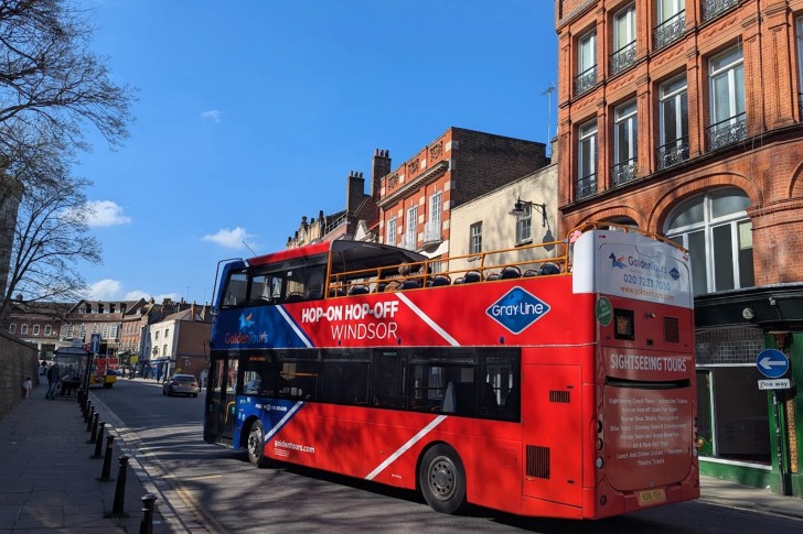 Windsor Hop-on Hop-off Open Top Bus Tour