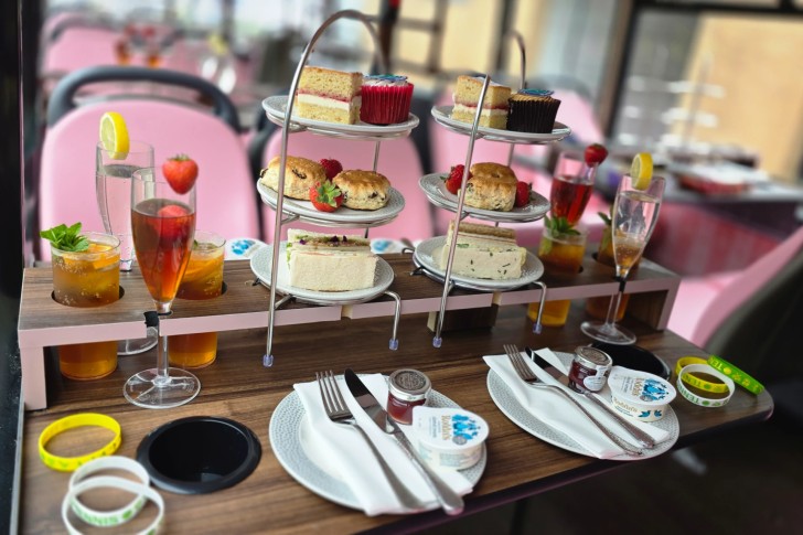 Wimbledon Afternoon Tea Bus Tour