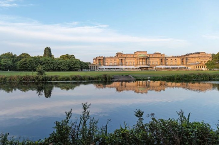 Buckingham Palace Tickets + Open Top London Bus Tour
