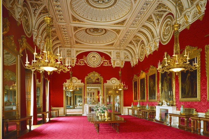 Buckingham Palace Tickets and Royal Mews