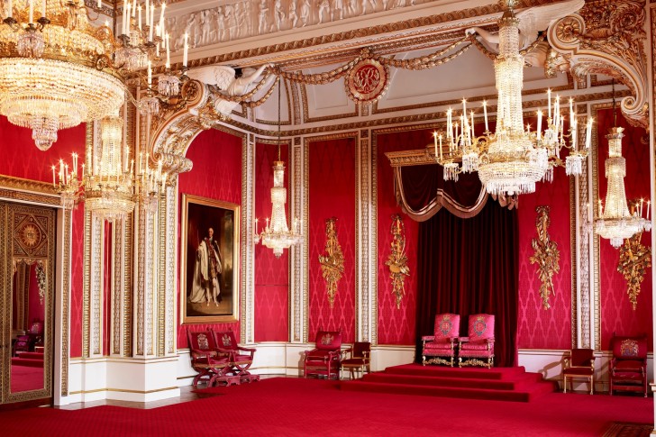 Buckingham Palace with Royal London Walking Tour