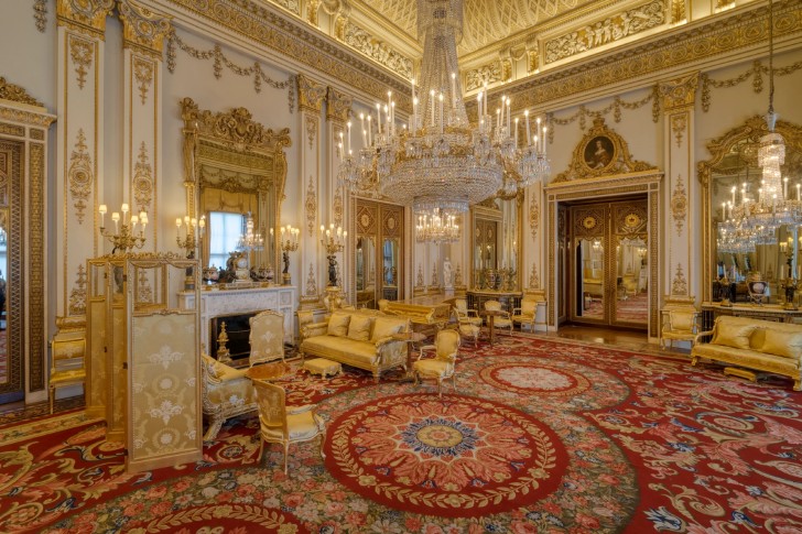 Buckingham Palace with Royal London Walking Tour