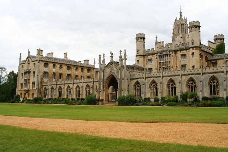 Simply Cambridge Day Trip from London