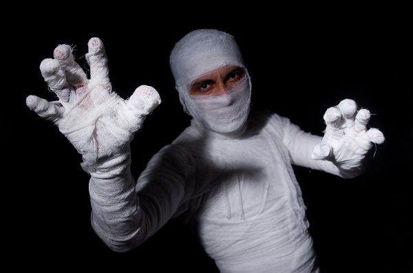 A photo of someone dressed as a Mummy.