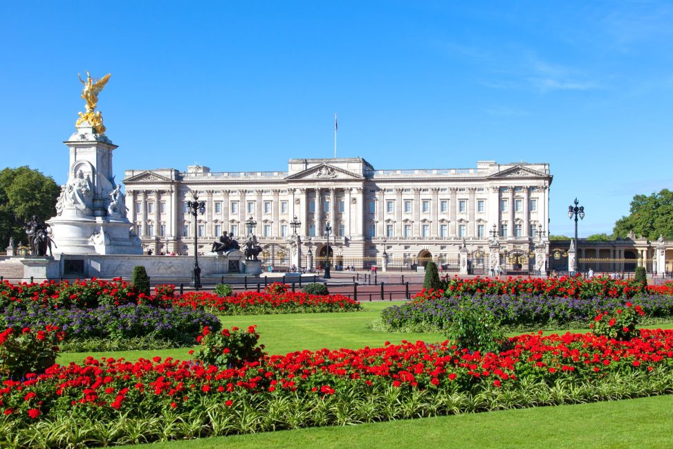 Photo of Buckingham Palace in the daytime.