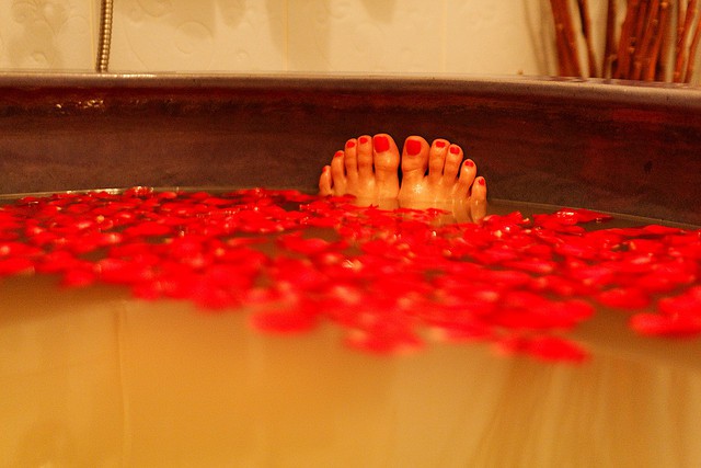 Spa toes
